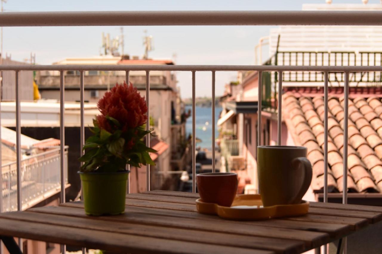 Casa Vacanze Caramagna Aci Castello Exterior foto