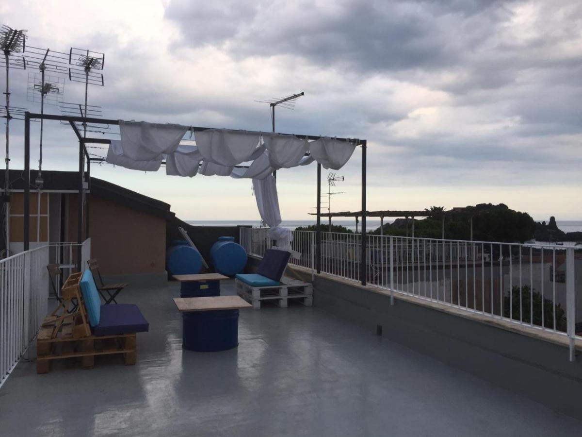 Casa Vacanze Caramagna Aci Castello Exterior foto